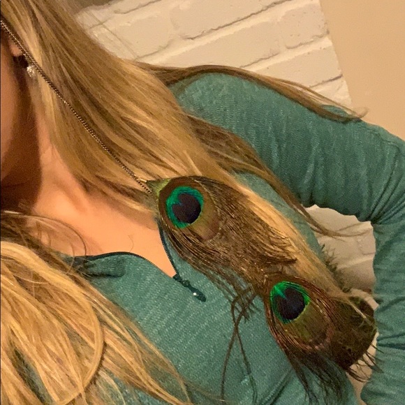 Urban Outfitters Accessories - Peacock hair clip